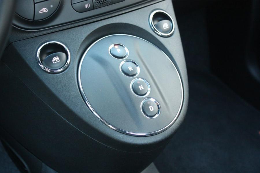  Fiat 500e 2013 года  (фото 95 из 141)